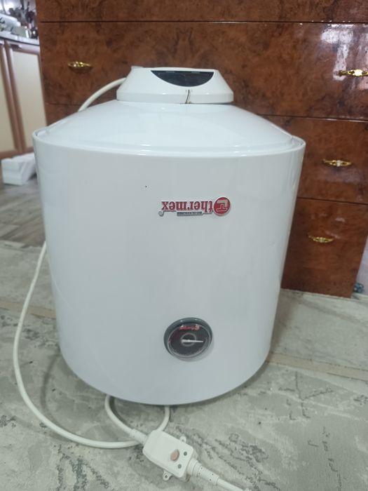 Продам водонагреватель