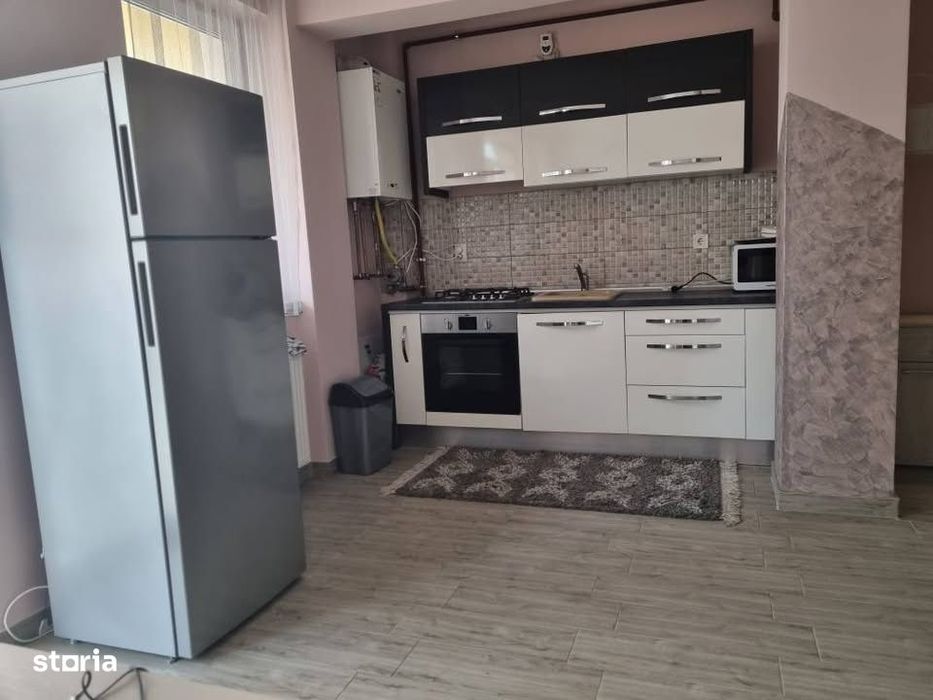 Apartament 3 camere, terasa 25mp, zona Vivo, Razoare — fotografia 3