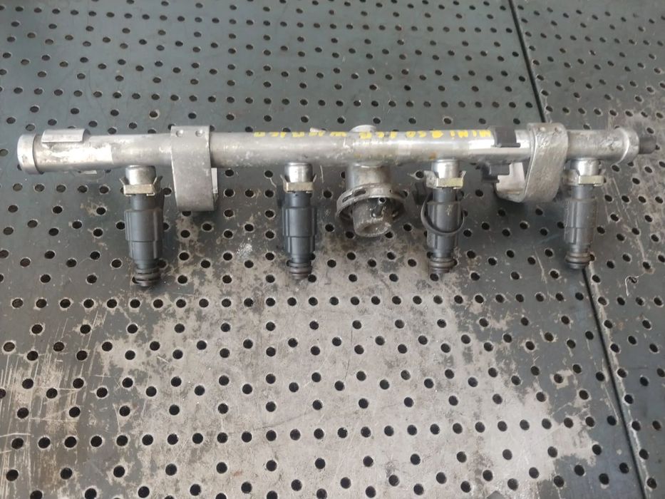 rampa cu injectoare   1.6 b w10b16d mini cooper r50 r53  0280155991