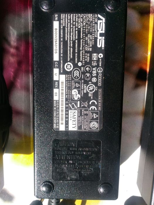 AC/DC adapter TOSHIBA ,ASUS si hp