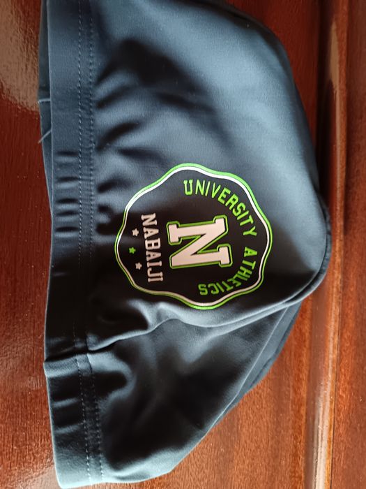 Шапка за плуване