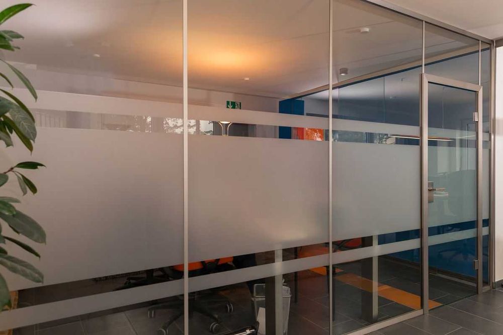 Aksiya! Ofis oynalari uchun plenka tonirovka tumanka тонировка туманка