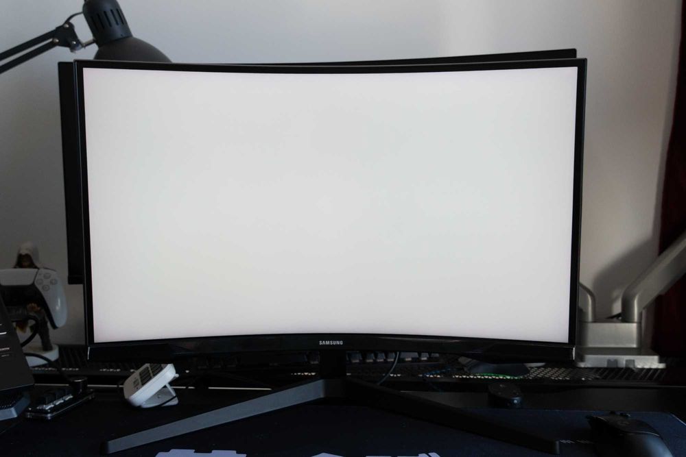 Monitor Curbat Gaming Odyssey G5 Samsung 27 inch 2K 1ms