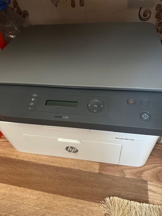 Продам принтер HP Laser MFP 135a