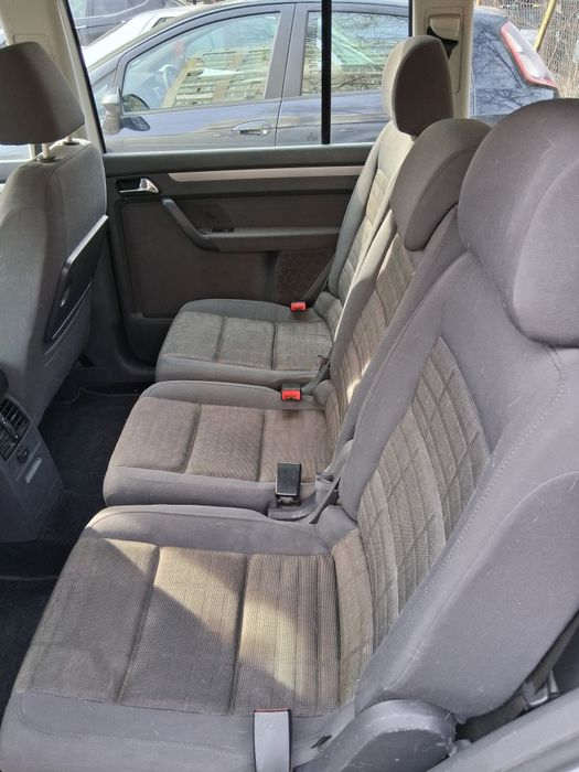 VW Touran 2000 109к.с