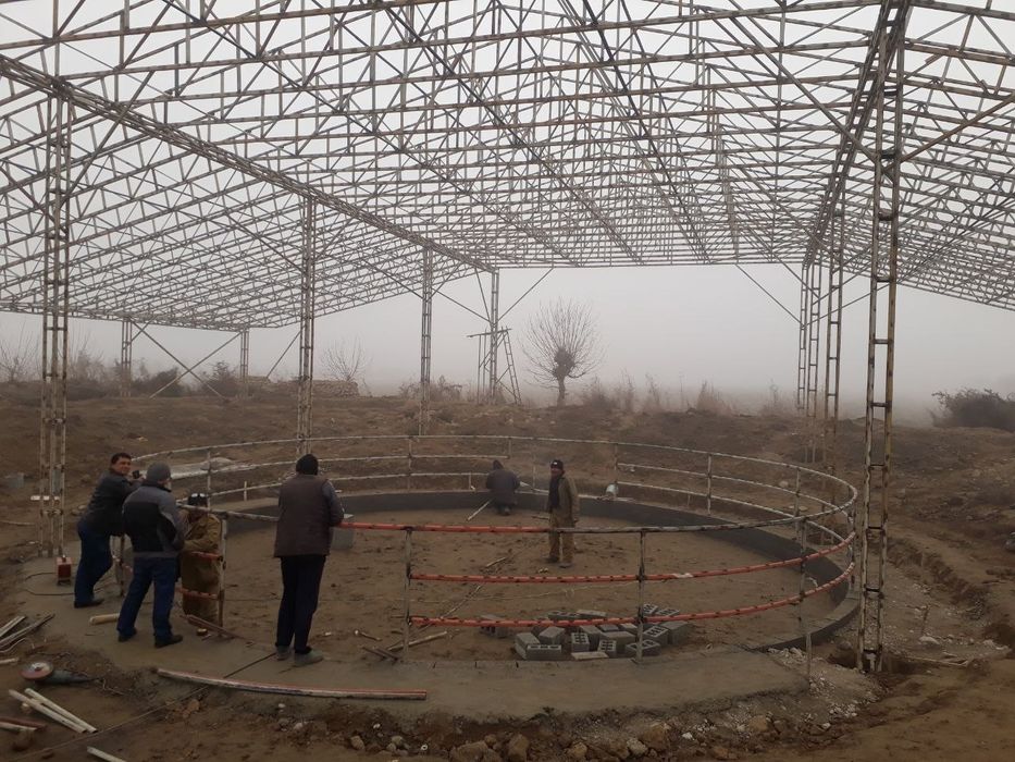 Том навес парник курамиз