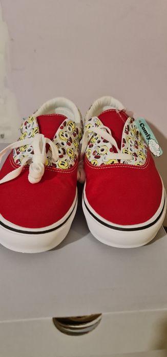 Tenesi Vans Depop Ediție limitata