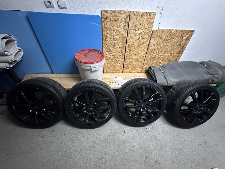 Гуми с алуминиеви джанти 4 бр