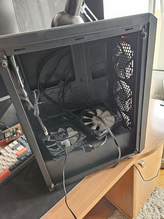 Корпус для ПК Aerocool Sentinel