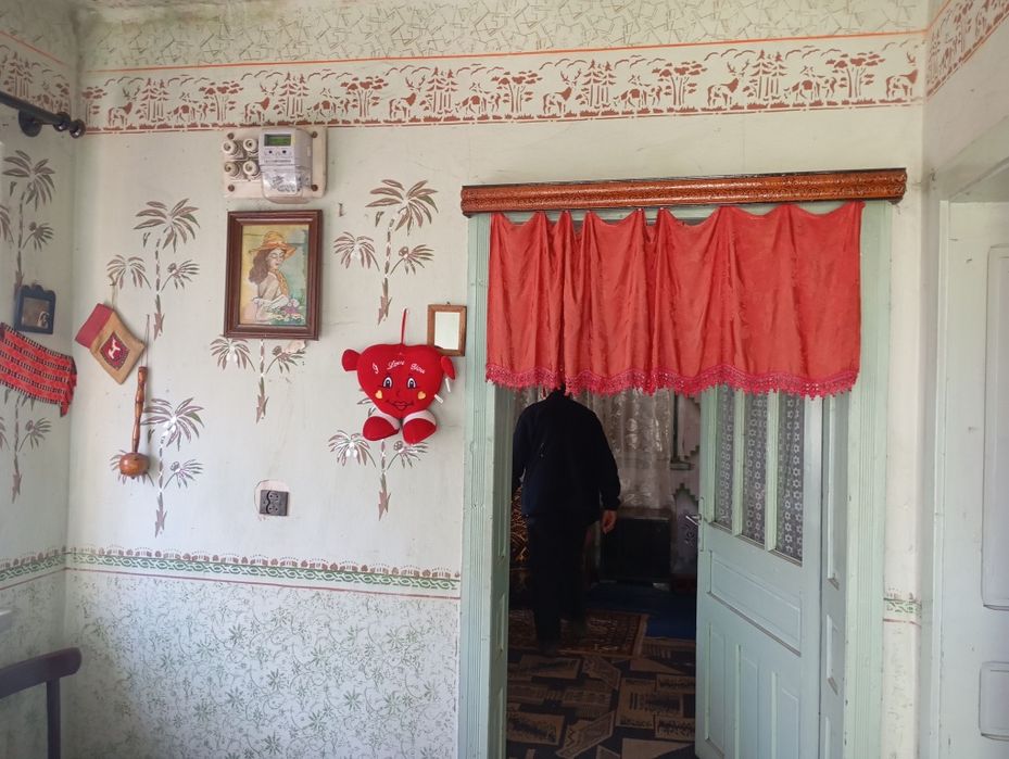 Vând casă în comuna Boșorod