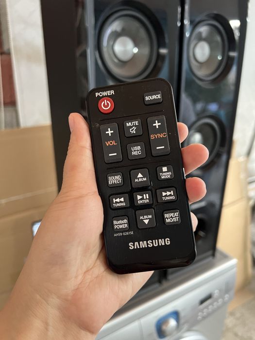 Продам колонку Samsung TW-H5500