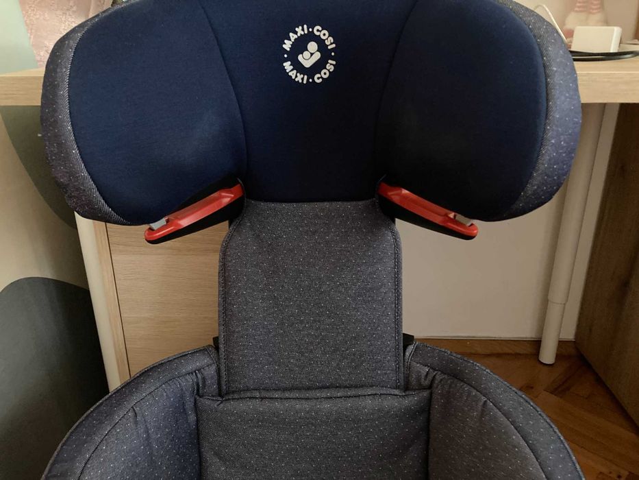 Maxi Cosi - Детско столче за кола RodiFix AirProtect