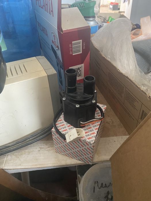 Электрический кран отопителя.