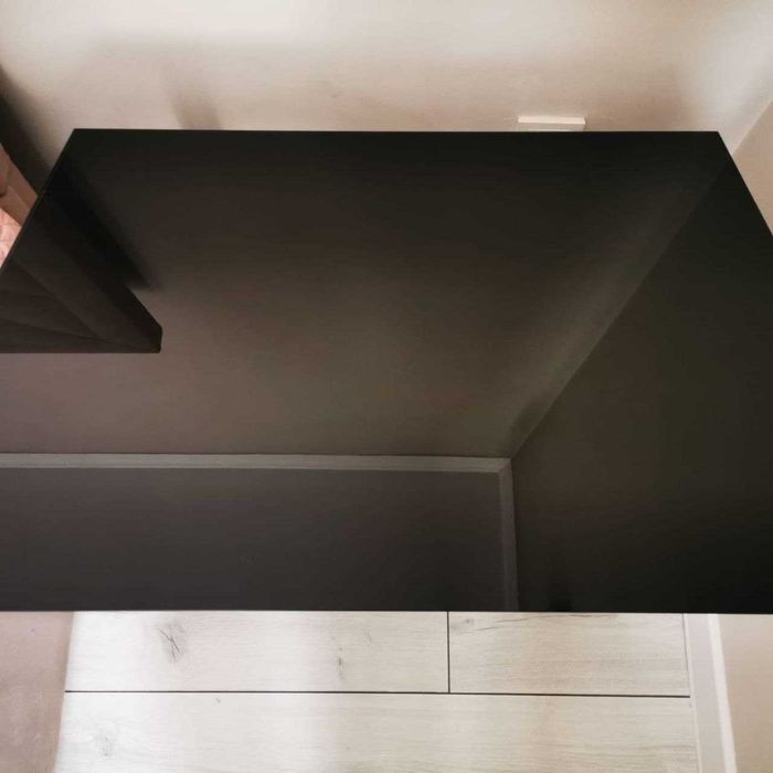 Продам ТВ столик