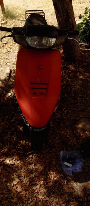 Продается скутер 80кубовый