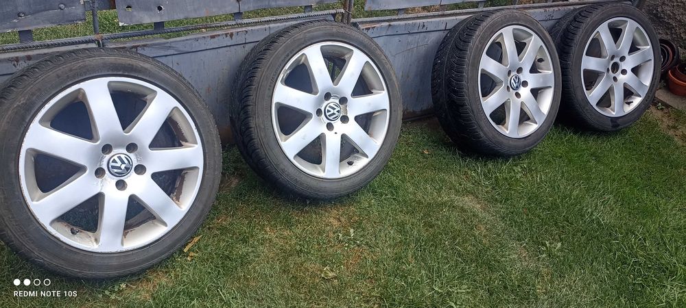Jante aliaj WV  cu cauciucuri 225/45 R17 94W A/S