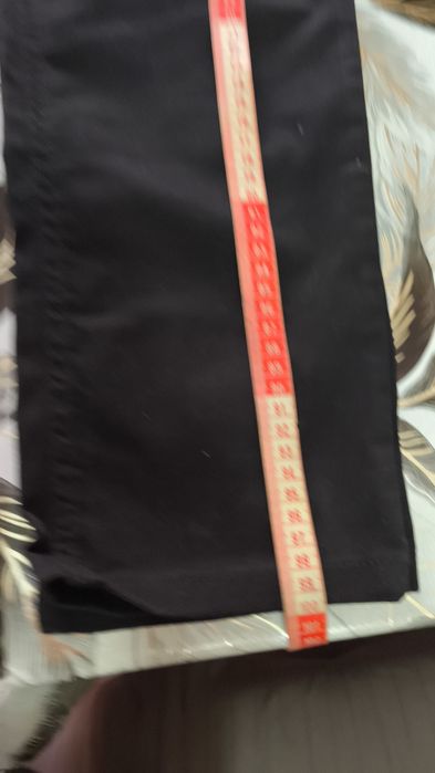 Продаю двое брюк на 12-15 лет