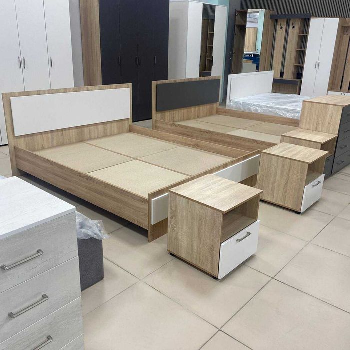 Шкафы Спальные гарнитуры Кровати Комоды Тумбы Доставка и Сборка ...