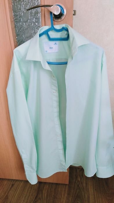Продам офисные рубашки