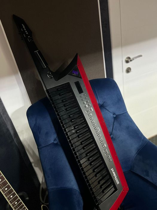 Roland AX-Edge Синтезатор Black