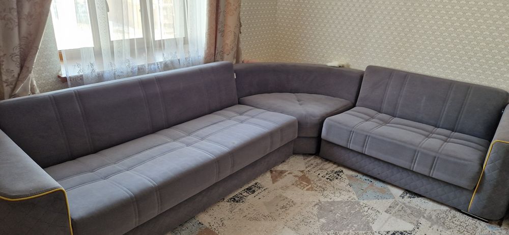 Продается диван угловой