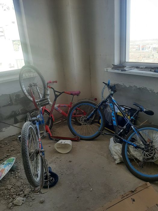 Продам.  Велосипед перчатки боксёрский