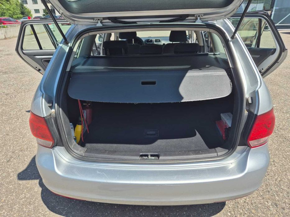 VOLKSWAGEN Golf 2012 — imagine 2