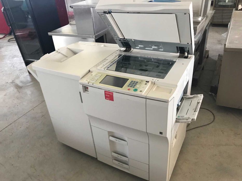 Принтер/Скенер/Копир с Финишър