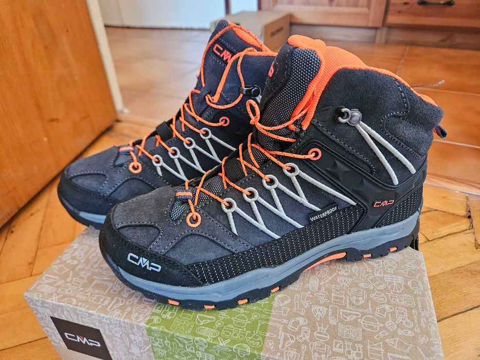 Vand bocanci copii CMP Rigel Mid Trekking, masura 37.