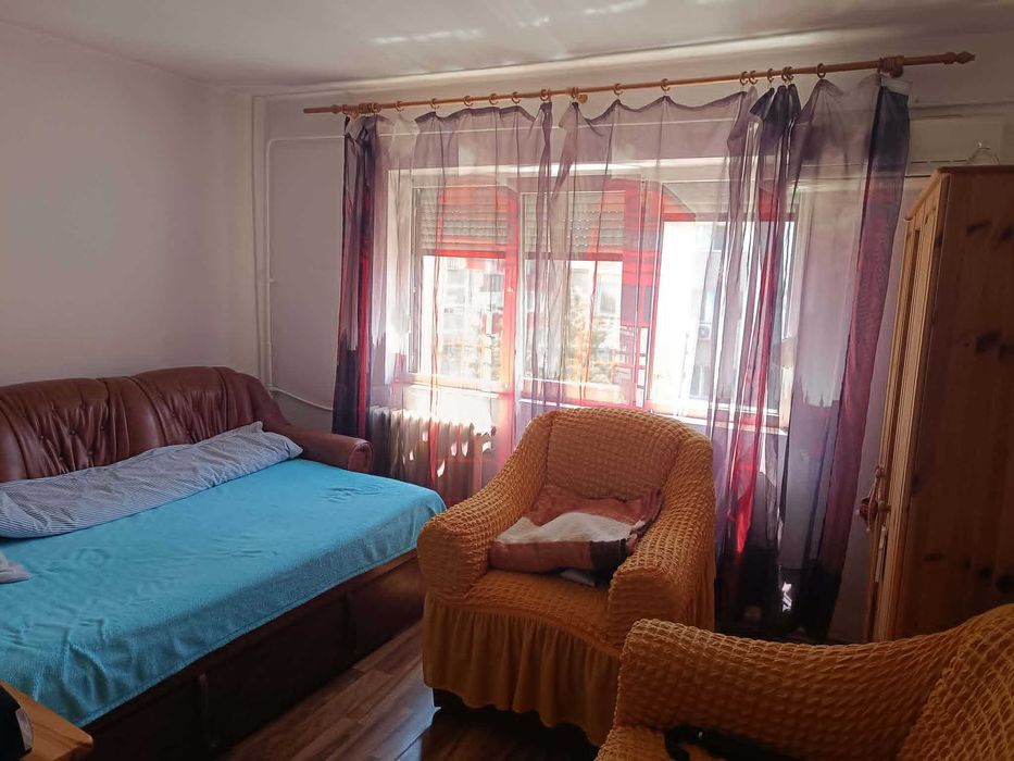 Apartament 2 camere vânzare Rogerius