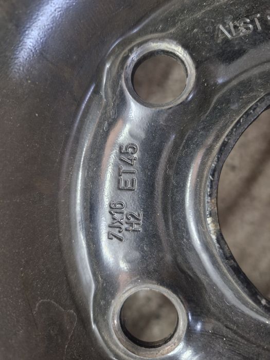 16" 4 бр. Железни джанти 5х112