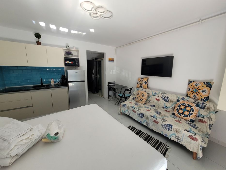Studio prima linie la mare 10 minute pe jos LIDL