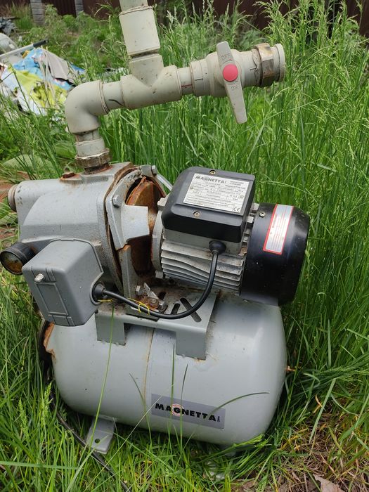 Нерабочая насосная станция .