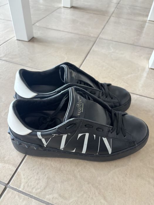 Оригинални кецове Valentino Garavani
