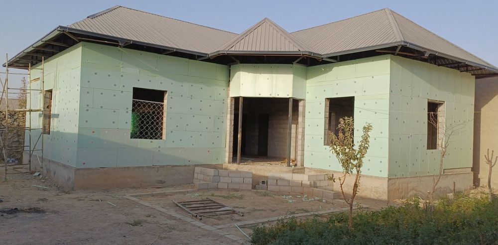 Karmana bogishamol (YANGIHAYOT) eski yo'lda 2 та Hovli sotiladi 450m²