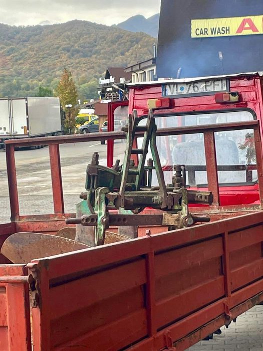 U.T.B  U 445 DT, remorca,plug,tractor