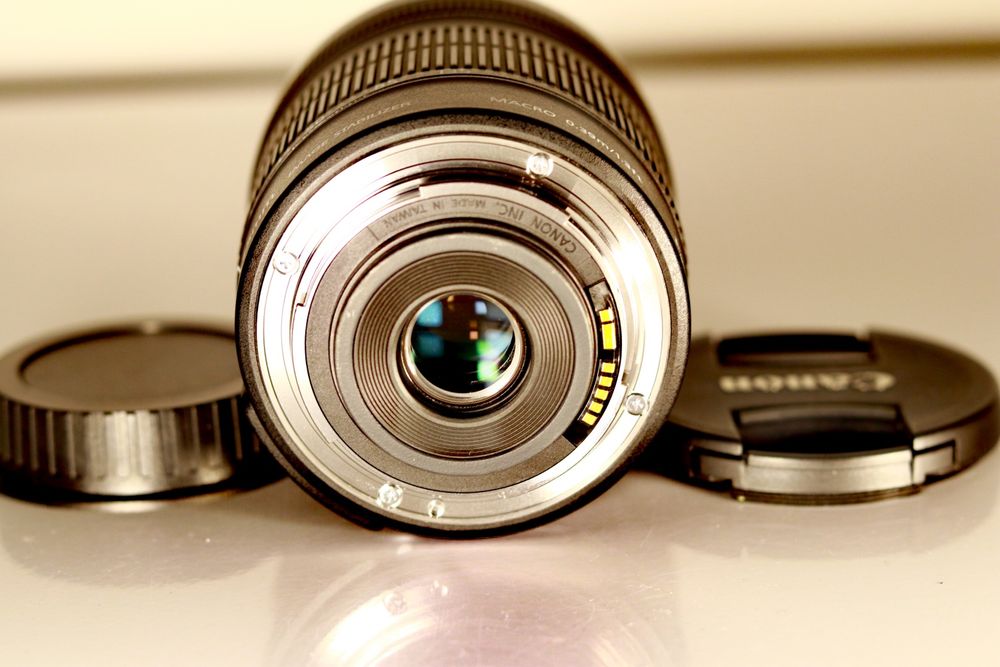 Canon 18 135   3.5 5.6  is  stm