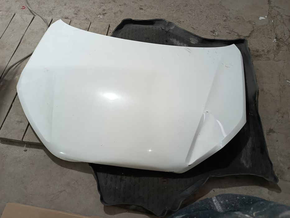 Капот  lada granta FL