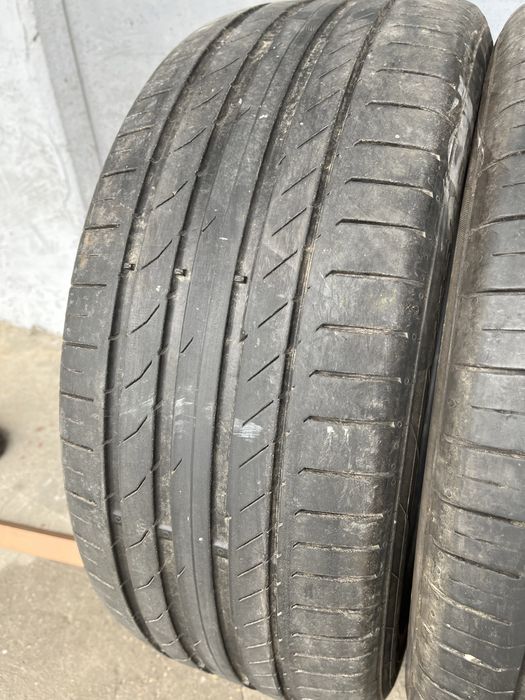 2 бр. летни гуми 235/45/18 Continental DOT 0918 4,5 mm