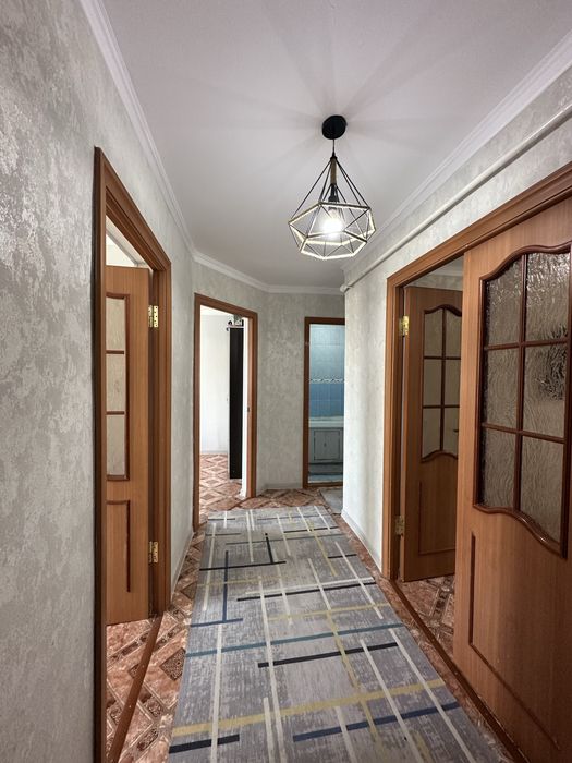 3 комн 2 этаж Шұғыла 24а