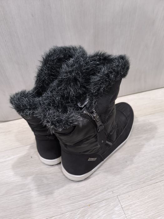 Продам дутики 37-38 размер