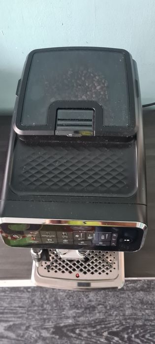 Espressor automat Philips EP3326/90 seria 3300