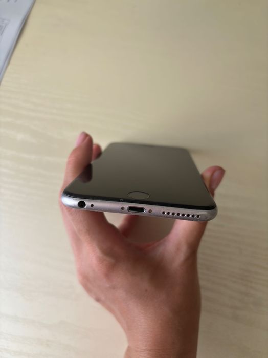 iPhone 6s Plus в хорошем состоянии
