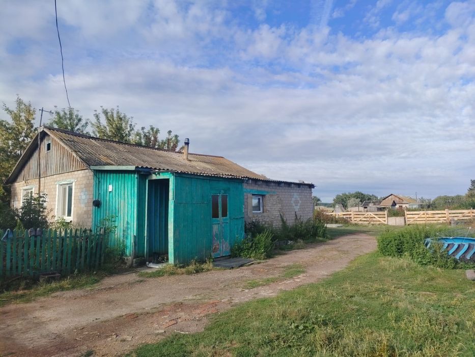 Продам дом село молодежное 40км от кокшетауа