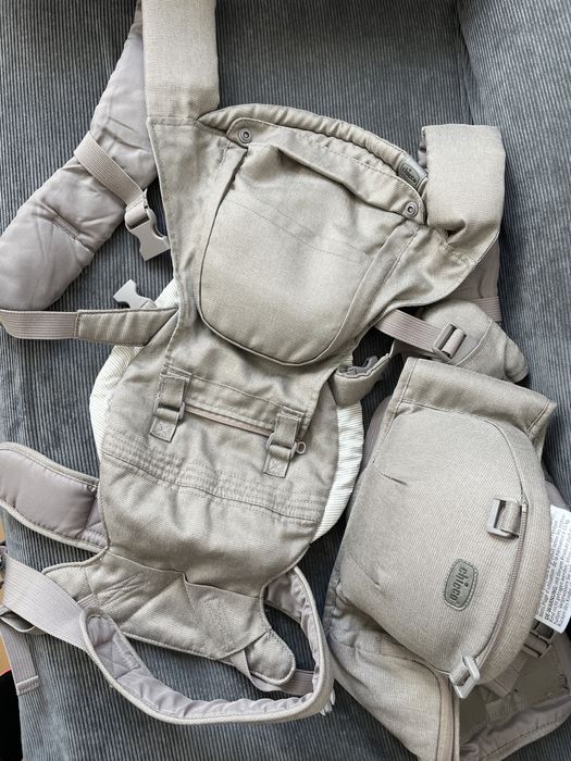 Marsupiu ergonomic Chicco