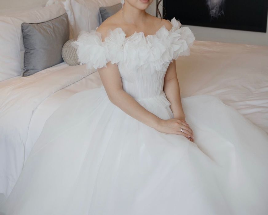 Продам шикарное платье