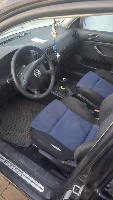 Se vinde Golf 4 1.6 16v