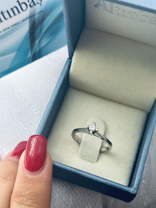 Altinbash годежен пръстен с два диаманта бяло злато със сертификат