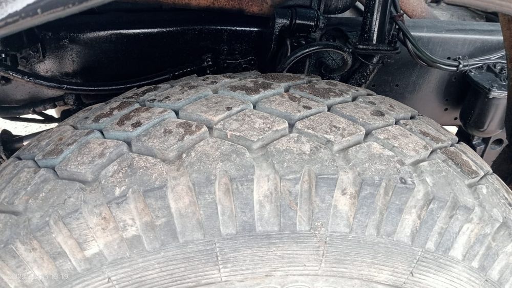 Маз сатылады  5551