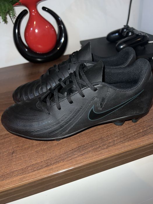 Adidasi nike crampoane phantom Gx 2 .Marimea 42